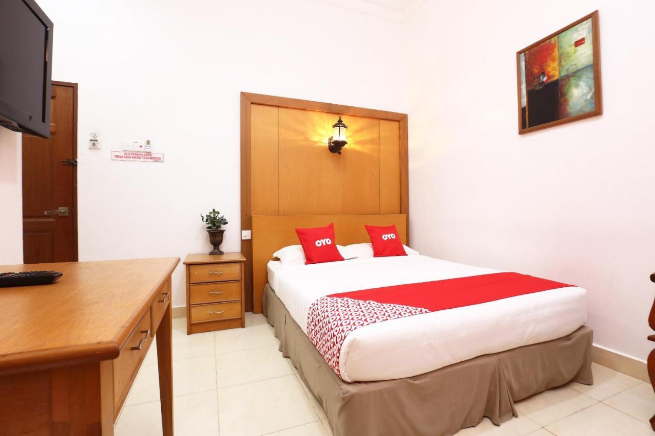 Oyo 89523 Villa Sri Mayang Куала Теренгану Екстериор снимка